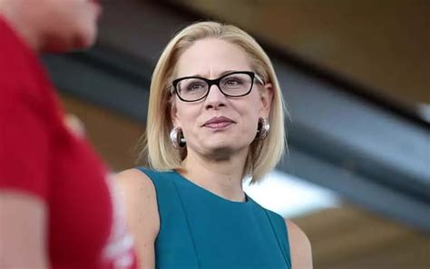 kyrsten sinema husband|Kyrsten Sinema Bio, Age, Husband, Net Worth, Career